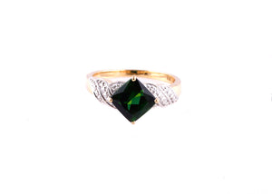 Natural Green Tourmaline in 18k Pure Gold